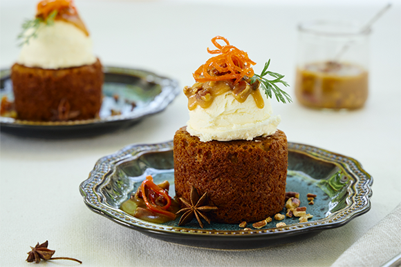 individual carrot cakes
